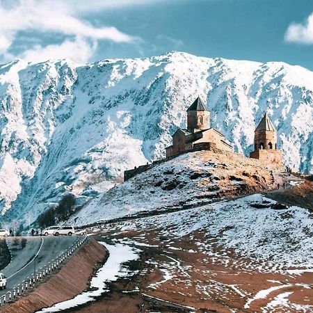 Golden Star Kazbegi Hotel Exterior foto