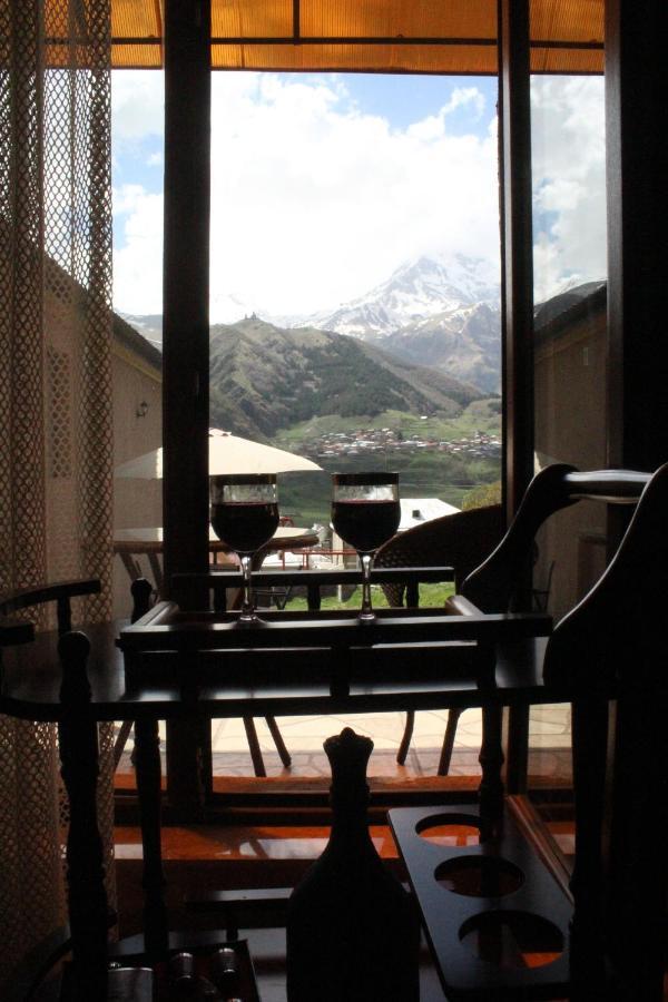 Golden Star Kazbegi Hotel Exterior foto